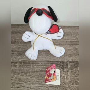 Snoopy Plush Stuffed Animal Valentine Day w/Heart Glasses Whitman's Peanuts 7".